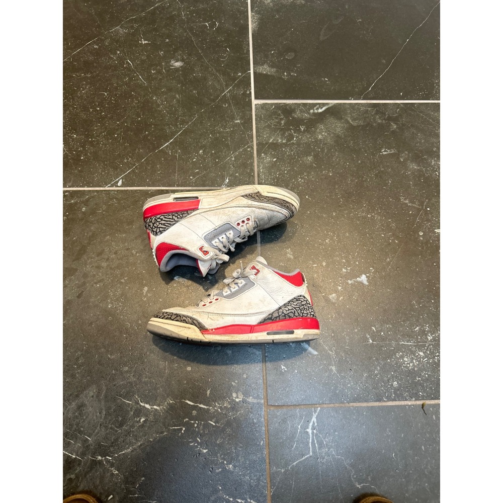 Nike Air Jordan 3 Retro Fire Red 2022 Youth 7Y White Red Grey DM0967-160